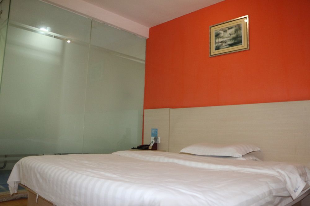 Yixin Business Hotel Guangzhou Exterior photo